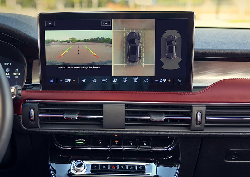 The large center touchscreen of a 2024 Lincoln Corsair® SUV is shown. | Joe Cooper Lincoln of Edmond in Oklahoma City OK